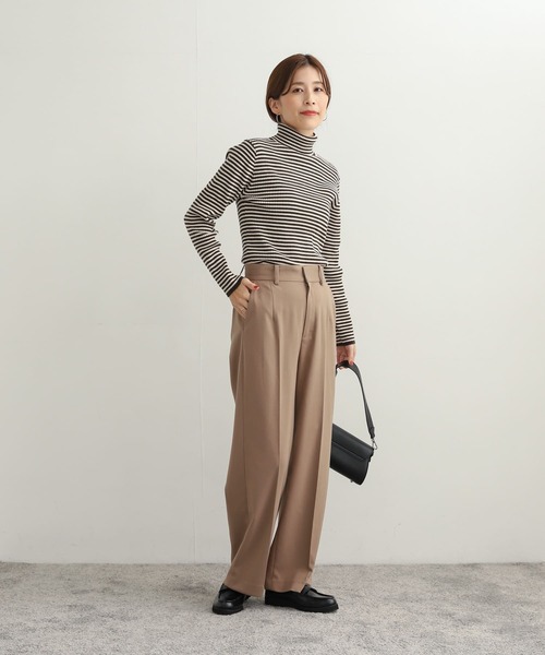 URBAN RESEARCH DOORS(アーバンリサーチドアーズ)の「ボーダーリブタートル(ニット/セーター・レディース・モカ/チャコールグレー・MEDIUM)」の11枚目の写真