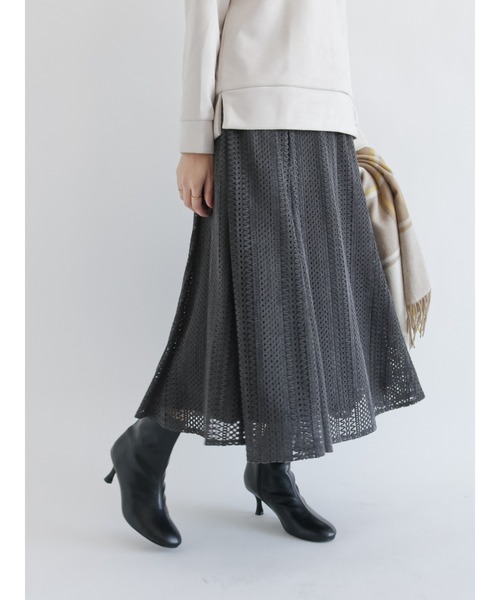 Te chichi（テチチ）の「起毛レースフレアスカート（スカート・レディース・チャコール/オフホワイト・ﾌﾘ-）」の11枚目の写真