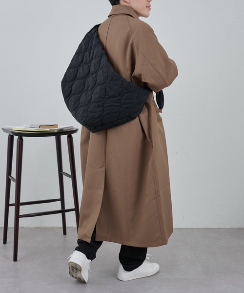 COLONY 2139（コロニートゥーワンスリーナイン）の「テックツイルオーバーステンカラーコート（ステンカラーコート・メンズ・ブラック/ブラウン・MEDIUM/LARGE）」の7枚目の写真