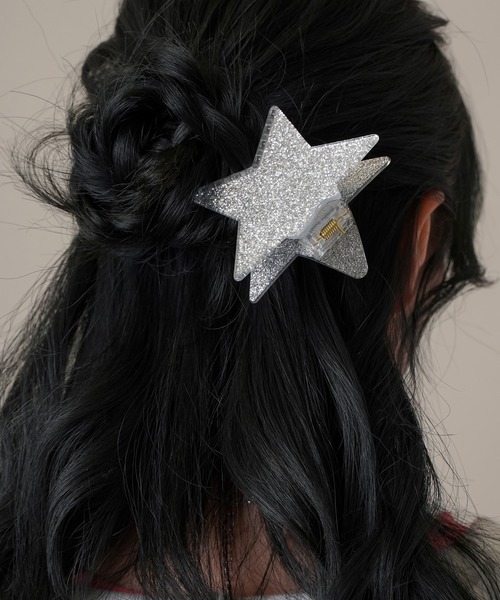 SPINNS（スピンズ）の「星型 ヘアクリップ（バレッタ/ヘア