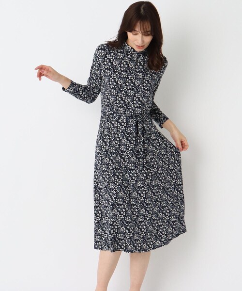 LAURA ASHLEY(ローラアシュレイ)の「【洗える】エルジン柄マットジャージワンピース(ワンピース・レディース・ネイビー系6・40/38)」の1枚目の写真