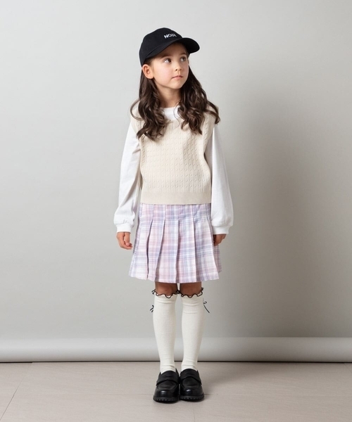 a.v.v（アーヴェヴェ）の「[100-130]インナーパンツ付きプリーツスカート（スカート・キッズ・ブラック/ピンク・120/130/100/110）」の17枚目の写真