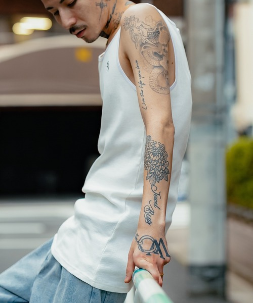 Subciety（サブサエティ）の「RIB TANK TOP（タンクトップ・メンズ・ホワイト/ブラック・MEDIUM/LARGE/X-LARGE/SMALL）」の8枚目の写真