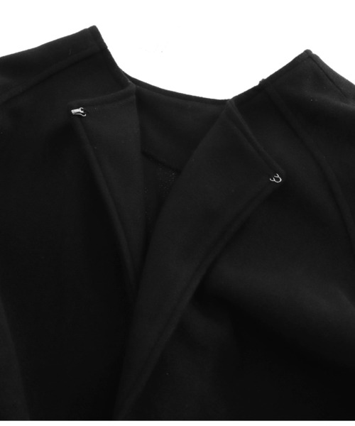 LATINA（ラティーナ）の「ケープデザイン軽ジャケット（その他アウター・レディース・ブラック・FREE）」の3枚目の写真