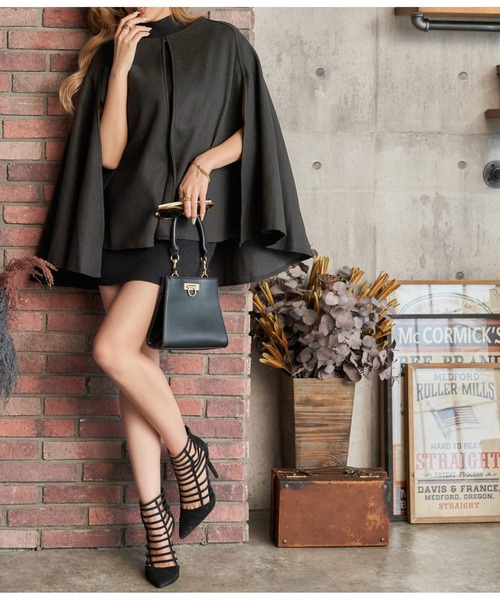 LATINA（ラティーナ）の「ケープデザイン軽ジャケット（その他アウター・レディース・ブラック・FREE）」の19枚目の写真