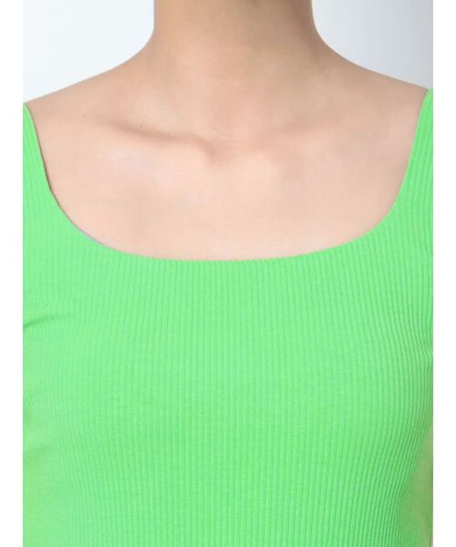 ELENDEEK（エレンディーク）の「スクエアーネックパッドカットソー（タンクトップ・レディース・オフホワイト/ブラック/グリーン/ベージュ・FREE）」の19枚目の写真