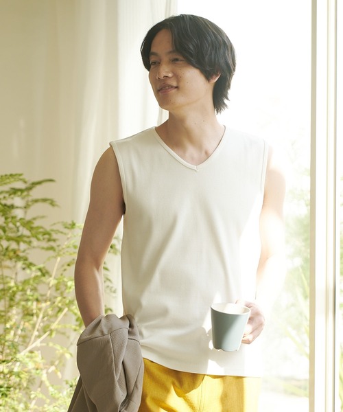 Blue Standard （ブルースタンダード）の「【BLUE STANDARD/ブルースタンダード】抗菌防臭 テレコ素材使用 リブ ノースリーブ インナー Vネック（タンクトップ・メンズ・ホワイト/ブラック/杢グレー・MEDIUM/LARGE/X-LARGE）」の6枚目の写真