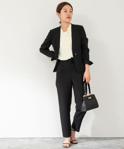 NOLLEY’S Sophi（ノーリーズソフィ）の「《セットアップ対応》ウォッシャブルライトダブルクロスノーカラージャケット（ノーカラージャケット・レディース・ブラック/ベージュ・40/36/38）」の9枚目の写真