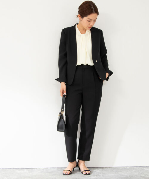 NOLLEY’S Sophi（ノーリーズソフィ）の「《セットアップ対応》ウォッシャブルライトダブルクロスノーカラージャケット（ノーカラージャケット・レディース・ブラック/ベージュ・40/36/38）」の10枚目の写真