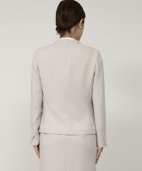 NOLLEY’S Sophi（ノーリーズソフィ）の「《セットアップ対応》ウォッシャブルライトダブルクロスノーカラージャケット（ノーカラージャケット・レディース・ブラック/ベージュ・40/36/38）」の19枚目の写真