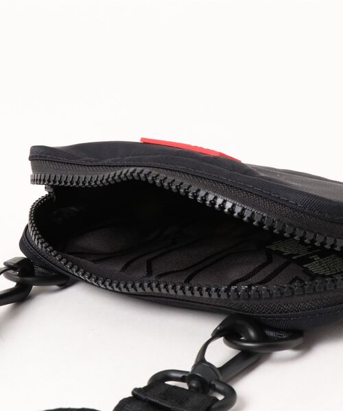 HUNTER（ハンター）の「《HUNTER》nylon keeper phone pouch（ボディバッグ/ウエストポーチ・メンズ・ブラック・フリー）」の2枚目の写真