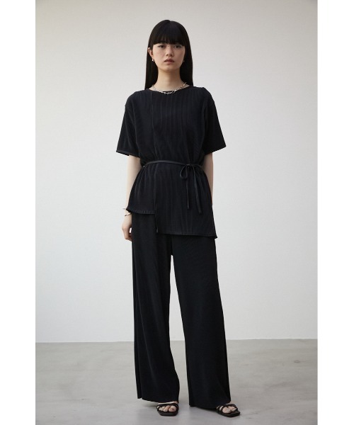 AZUL by moussy(アズールバイマウジー)の「PLEATS DESIGN TOPS/プリーツデザイントップス(Tシャツ/カットソー・レディース・ライトブルー/ベージュ/ブラック・MEDIUM/SMALL)」の12枚目の写真