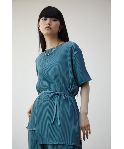 AZUL by moussy(アズールバイマウジー)の「PLEATS DESIGN TOPS/プリーツデザイントップス(Tシャツ/カットソー・レディース・ライトブルー/ベージュ/ブラック・MEDIUM/SMALL)」の10枚目の写真