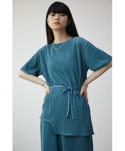 AZUL by moussy(アズールバイマウジー)の「PLEATS DESIGN TOPS/プリーツデザイントップス(Tシャツ/カットソー・レディース・ライトブルー/ベージュ/ブラック・MEDIUM/SMALL)」の20枚目の写真