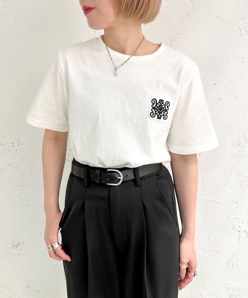 apres jour mignon(アプレジュールミニョン)の「アソートTシャツ【ZOZOTOWN限定アイテム】(Tシャツ/カットソー・レディース・ライトブルー/ブラック/ネイビー/ホワイト系その他2/ホワイト系その他3/ホワイト系その他/オフホワイト・X-LARGE/フリー)」の10枚目の写真