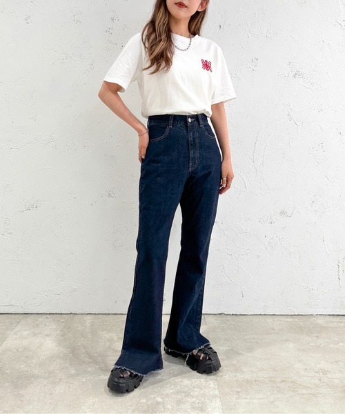 apres jour mignon(アプレジュールミニョン)の「アソートTシャツ【ZOZOTOWN限定アイテム】(Tシャツ/カットソー・レディース・ライトブルー/ブラック/ネイビー/ホワイト系その他2/ホワイト系その他3/ホワイト系その他/オフホワイト・X-LARGE/フリー)」の18枚目の写真