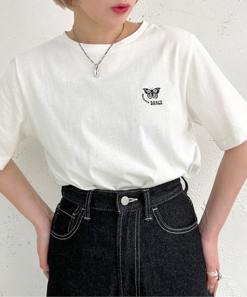 apres jour mignon(アプレジュールミニョン)の「アソートTシャツ【ZOZOTOWN限定アイテム】(Tシャツ/カットソー・レディース・ライトブルー/ブラック/ネイビー/ホワイト系その他2/ホワイト系その他3/ホワイト系その他/オフホワイト・X-LARGE/フリー)」の21枚目の写真