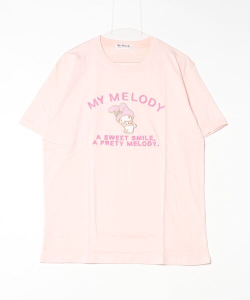 sanrio（サンリオ）の「sanrio  刺繍 チェーンステッチ 半袖Tシャツ（Tシャツ/カットソー・レディース・ホワイト/サックスブルー/ホワイト系/オレンジ/ライトカーキ/クリーム/グリーン/ライトピンク・M/L/LL）」の2枚目の写真