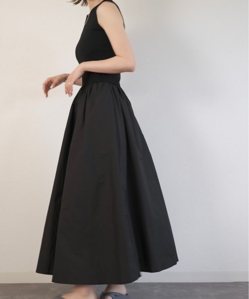 Reurie'(レウリィ)の「ニットドッキングノースリーブワンピース/knit docking no sleeve onepiece(ワンピース・レディース・ブラック/ホワイト・FREE)」の12枚目の写真