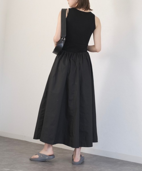 Reurie'(レウリィ)の「ニットドッキングノースリーブワンピース/knit docking no sleeve onepiece(ワンピース・レディース・ブラック/ホワイト・FREE)」の8枚目の写真