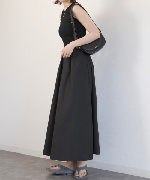 Reurie'(レウリィ)の「ニットドッキングノースリーブワンピース/knit docking no sleeve onepiece(ワンピース・レディース・ブラック/ホワイト・FREE)」の18枚目の写真