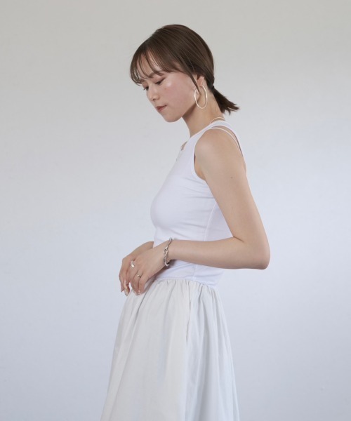 Reurie'(レウリィ)の「ニットドッキングノースリーブワンピース/knit docking no sleeve onepiece(ワンピース・レディース・ブラック/ホワイト・FREE)」の9枚目の写真