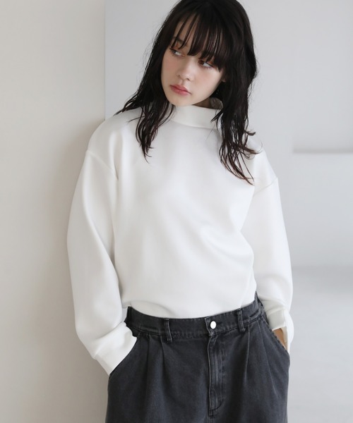 ETELIO（エテリオ）の「モックネックドレープポンチ/フェイクスウェード長袖プルオーバー（Tシャツ/カットソー・メンズ・ブラック/チャコール/ワイン/ホワイト/ブラック系/アイボリー・L/S/M/XL）」の15枚目の写真