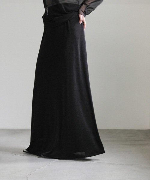 新品❗MOSCHINO 黒グラマラス 高級スカート！新品！ サイズ展開あり】シャイニーストレッチナローロングスカート（スカート