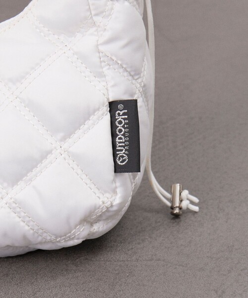 OUTDOOR PRODUCTS(アウトドアプロダクツ)の「OUTDOOR PRODUCTS × Firsthand/アウトドアプロダクツ 別注ギャザーキルトハンドバッグ(ハンドバッグ・レディース・ホワイト/ピンク/ブラック/オリーブ・ONE SIZE)」の19枚目の写真