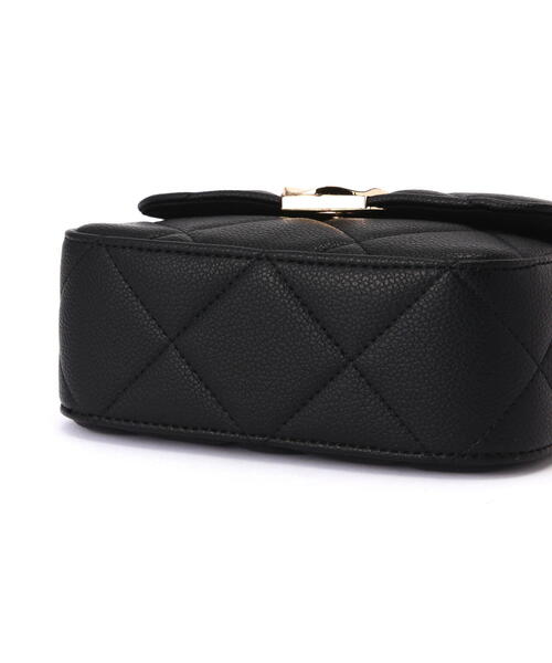 FREE'S MART(フリーズマート)の「◆メタルフラップバッグ(ショルダーバッグ・レディース・ブラック/ベージュ・フリ-)」の12枚目の写真