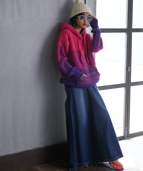 GEVS.（ジェイヴィス）の「＜大きいサイズ＞ グラデーションニットパーカー GEVS.（ニット/セーター・レディース・ブルー系/ピンク系/パープル系・L/LL/3L/4L/5L）」の8枚目の写真