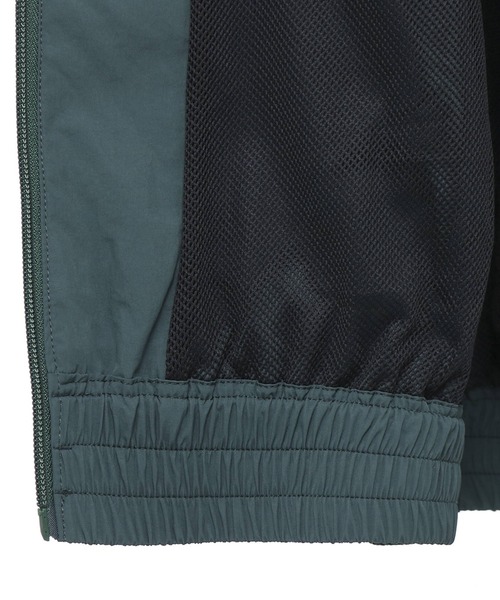 【セール】ST WATER REPELLENT J/クイックシルバーレトロテイストスタンドナイロンブルゾン（ブルゾン）｜Quiksilver（クイックシルバー）
