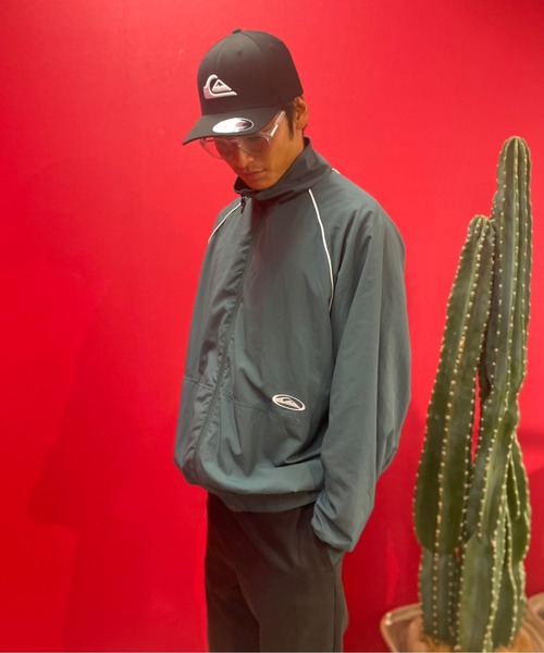 【セール】ST WATER REPELLENT J/クイックシルバーレトロテイストスタンドナイロンブルゾン（ブルゾン）｜Quiksilver（クイックシルバー）