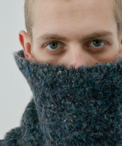 AIVER(アイバー)の「AIVER 起毛ニットスヌード(ネックウォーマー/スヌード・メンズ・ライトグレー/パープル/ブラック・FREE)」の8枚目の写真