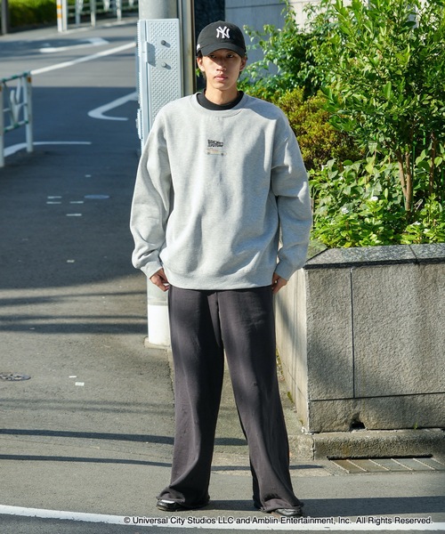 OUTDOOR PRODUCTS（アウトドアプロダクツ）の「【OUTDOOR PRODUCTS/アウトドアプロダクツ】【Back to the Future/バック・トゥ・ザ・フューチャー】デロリアン　 コラボ　 裏起毛　クルートレーナ－　スウェット　 ドロップショルダー 　オーバーサイズ　バックプリント（スウェット・メンズ・ブラック/オフホワイト/杢グレー/ブルーグレー・MEDIUM/X-LARGE/LARGE）」の17枚目の写真