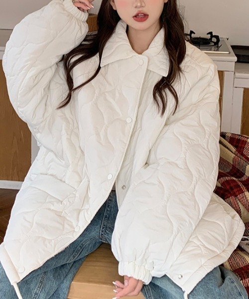 ENLIKE（エンリケ）の「オーバーサイズウェービーキルティングジャケット（その他アウター・レディース・ホワイト/ブラック/イエロー・FREE）」の19枚目の写真