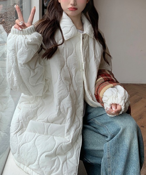 ENLIKE（エンリケ）の「オーバーサイズウェービーキルティングジャケット（その他アウター・レディース・ホワイト/ブラック/イエロー・FREE）」の20枚目の写真