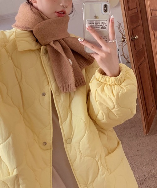 ENLIKE（エンリケ）の「オーバーサイズウェービーキルティングジャケット（その他アウター・レディース・ホワイト/ブラック/イエロー・FREE）」の14枚目の写真