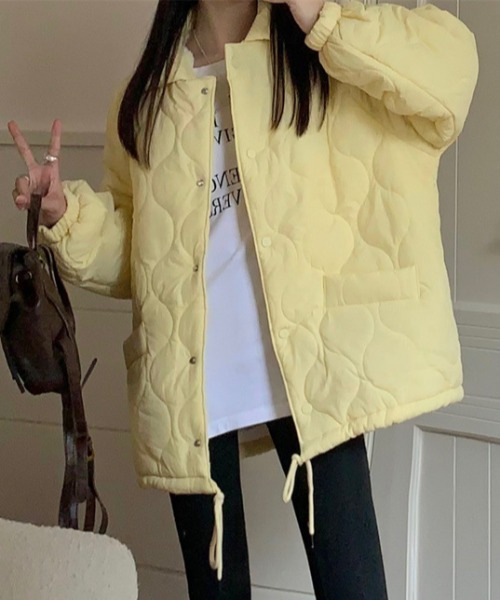 ENLIKE（エンリケ）の「オーバーサイズウェービーキルティングジャケット（その他アウター・レディース・ホワイト/ブラック/イエロー・FREE）」の9枚目の写真