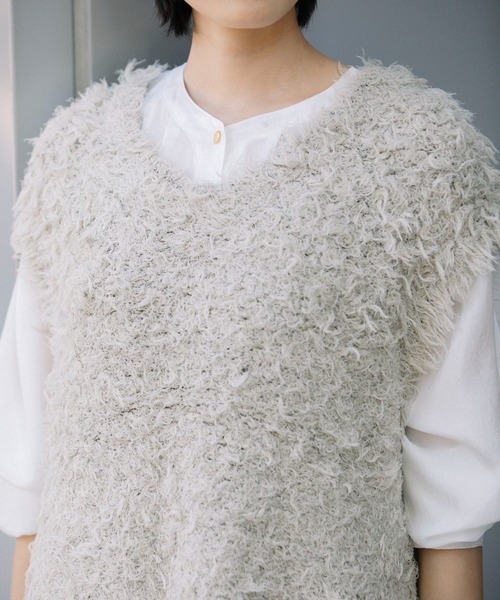 Munich（ミューニック）の「フリンジヤーンニットＶネックジレ（ベスト・レディース・ホワイト/ブラック/グレイッシュベージュ・FREE）」の8枚目の写真