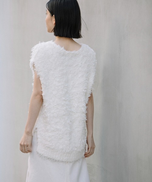 Munich（ミューニック）の「フリンジヤーンニットＶネックジレ（ベスト・レディース・ホワイト/ブラック/グレイッシュベージュ・FREE）」の11枚目の写真
