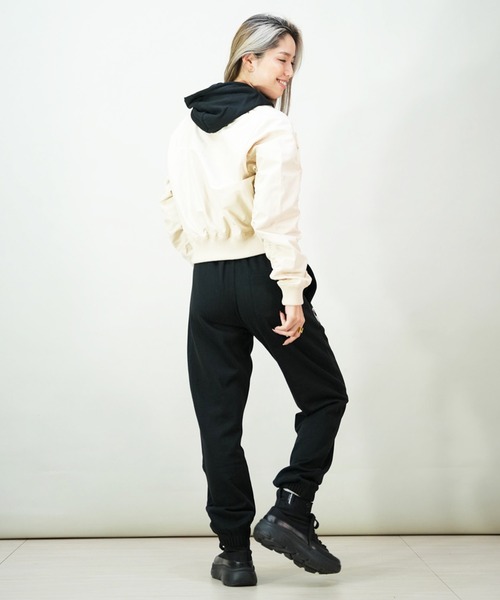 ROXY(ロキシー)の「ROXY/ロキシー ショート丈 MA-1 ギャザースリーブ RJK241058(MA-1・レディース・ブラック/カーキ/オフホワイト・L/M)」の13枚目の写真