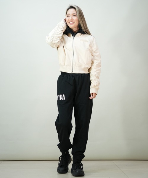 ROXY(ロキシー)の「ROXY/ロキシー ショート丈 MA-1 ギャザースリーブ RJK241058(MA-1・レディース・ブラック/カーキ/オフホワイト・L/M)」の12枚目の写真