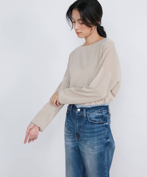 INED（イネド）の「ワイドシアーニットプルオーバー（ニット/セーター・レディース・ベージュ/ピンク/オフホワイト/ブラック・9号）」の7枚目の写真