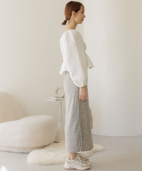 flower(フラワー)の「デイリーニットスカート(スカート・レディース・アイボリー/グレー・FREE)」の17枚目の写真