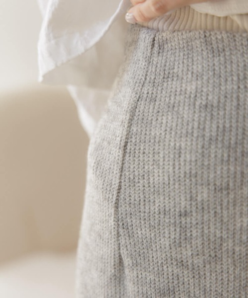 flower(フラワー)の「デイリーニットスカート(スカート・レディース・アイボリー/グレー・FREE)」の19枚目の写真