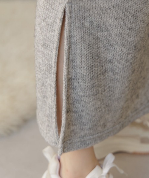 flower(フラワー)の「デイリーニットスカート(スカート・レディース・アイボリー/グレー・FREE)」の21枚目の写真