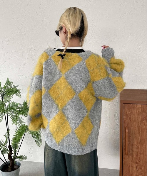 sedacle(セダクル)の「アーガイルニットルーズカーデ(カーディガン/ボレロ・メンズ・ブラック/ピンク/イエロー・SMALL/MEDIUM/LARGE)」の15枚目の写真