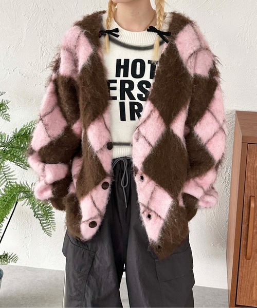 sedacle(セダクル)の「アーガイルニットルーズカーデ(カーディガン/ボレロ・メンズ・ブラック/ピンク/イエロー・SMALL/MEDIUM/LARGE)」の10枚目の写真