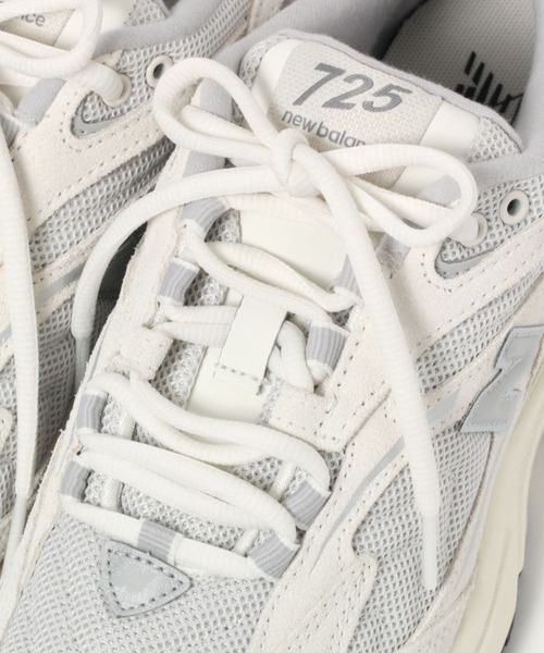 niko and...(ニコアンド)の「【New Balance(ニューバランス)】ML725(スニーカー・レディース・オフホワイト・24.5cm/23.5cm)」の6枚目の写真